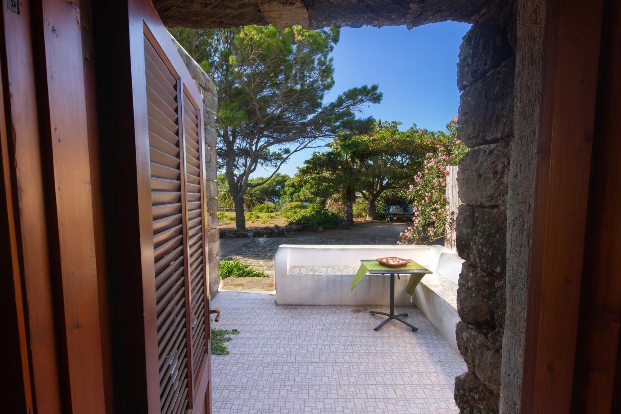 Dammuso I Pini Di Kaddiuggia Villa Campobello Exteriör bild